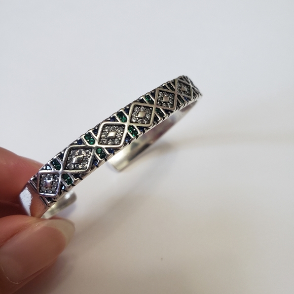 Cuff Bracelet for Women, Creative Design Sparkling Zircons, stamped S925 - Picture 9 of 11